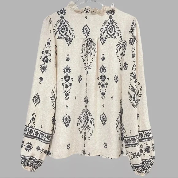 Boho Floral Long Sleeve Blouse in Cream - Picture 3 of 8